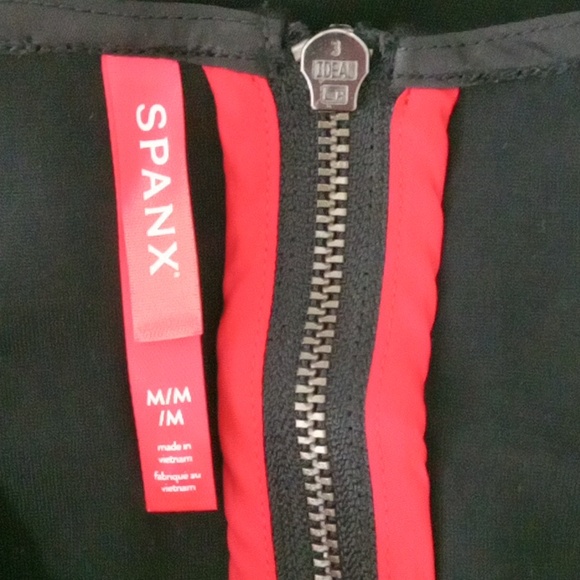 SPANX Perfect Sleeveless Jumpsuit Classic Black Ponte Flare Leg V-neck Slimming - Picture 14 of 16